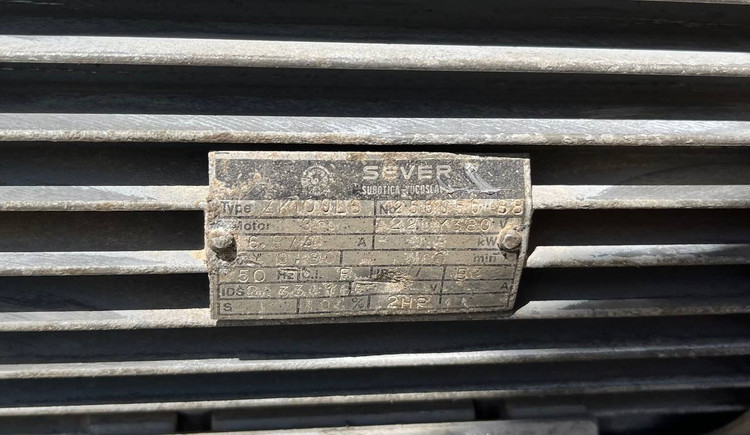 پلاک الکتروموتور SEVER مدل 2.ZK 100 L-6 توان 1.5 کیلووات 910 دور
