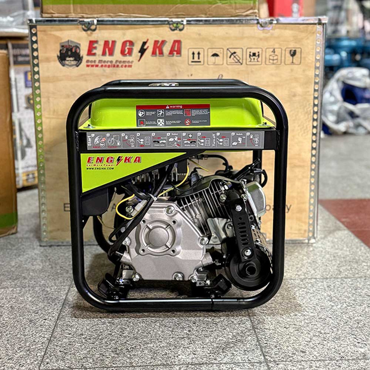 طراحی جمعوجور و قابل حمل موتور برق انجیکا EG-5000i